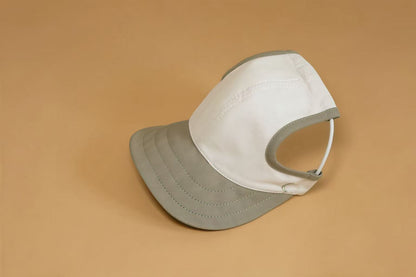 Chalky Hat – UV & Rain Protection for Pets